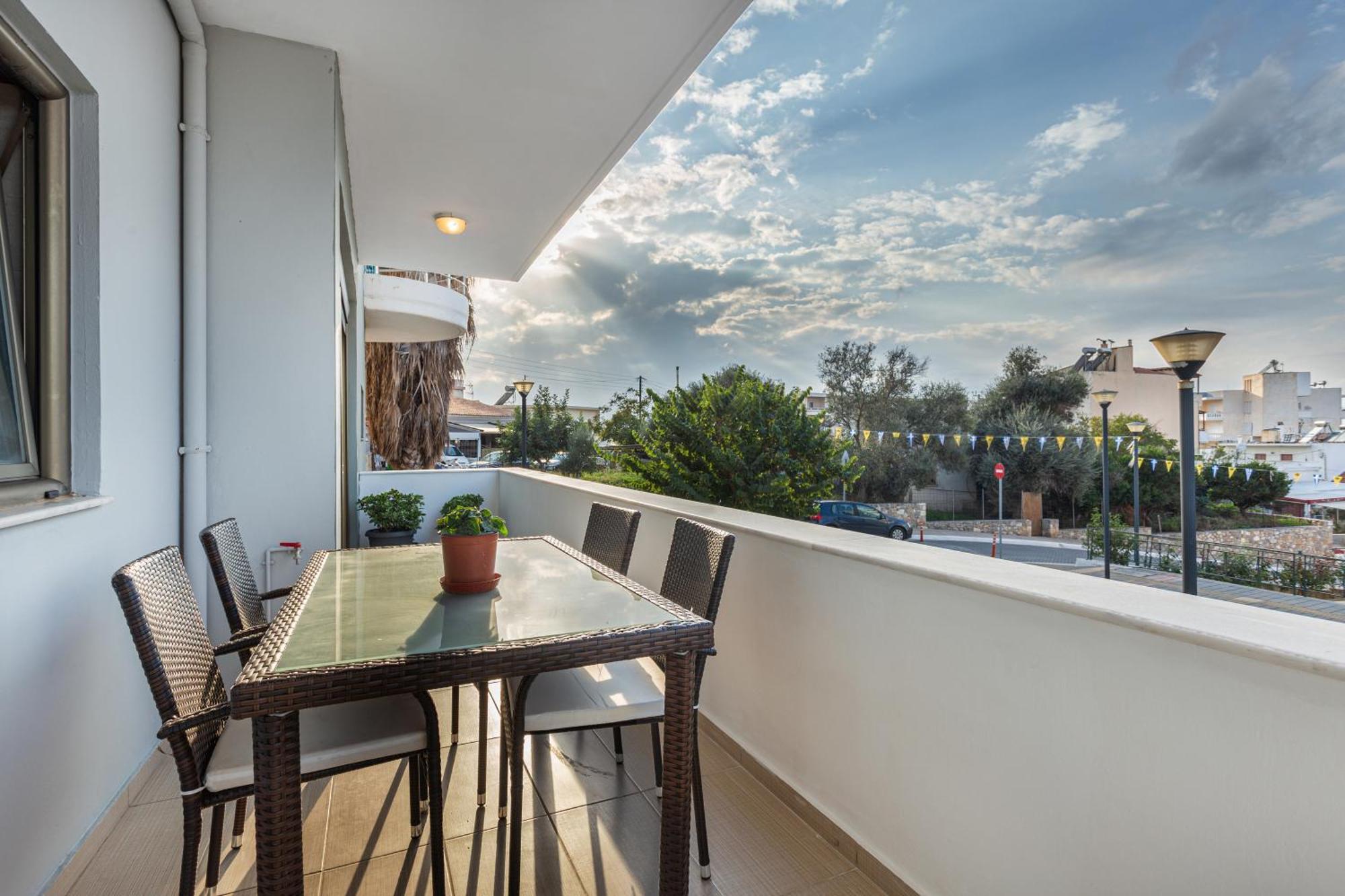 Iriana'S Apartments In Center Chania  ภายนอก รูปภาพ